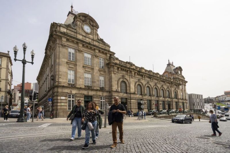 Porto: Private Customizable Sightseeing Tour with a Local - A Private Tour That Adapts to Your Interests