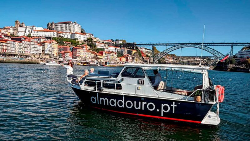 Porto: Private Douro River Cruise  6 Bridges & Sunset - Scenic Highlights Along the Douro River
