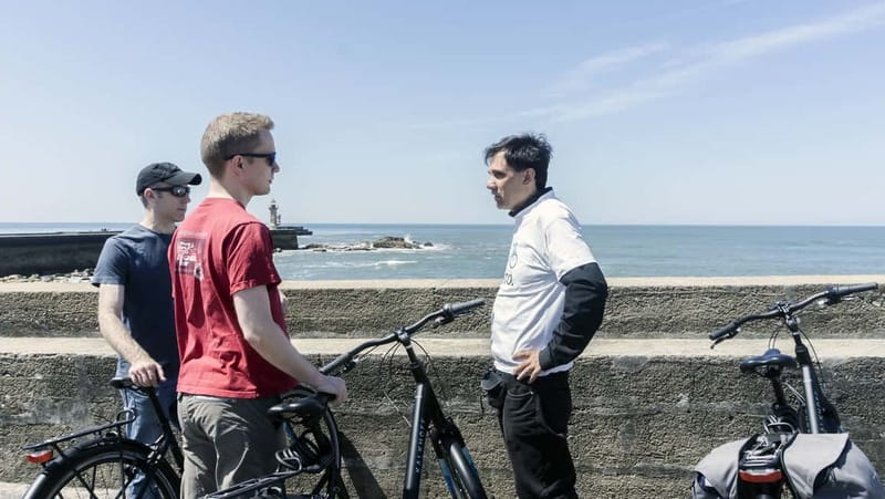 Porto Private E-Bike Tour: Douro River, Parks & Beaches - Exploring Porto’s Green Spaces and Parks