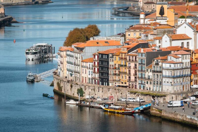 Porto: Private & Flexible Walking Tour in Historic Center - Key Points