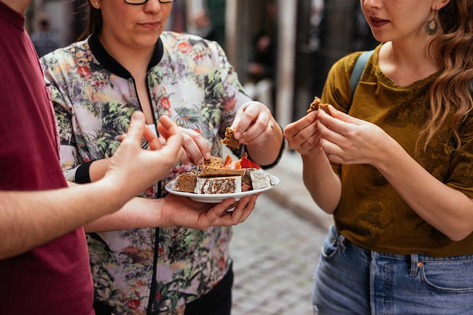 Porto Private Food and Drink Tasting Tour with Local - Meeting and Ending Points for Your Convenience