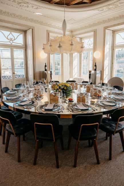 Porto: Private Meal with Flora Menu - Poente by Vallado - Key Points