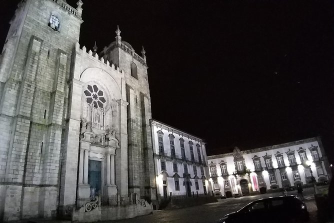 Porto private night Tour, discover the most iconic attractions - The Iconic Bridges and Panoramic Views from the Top