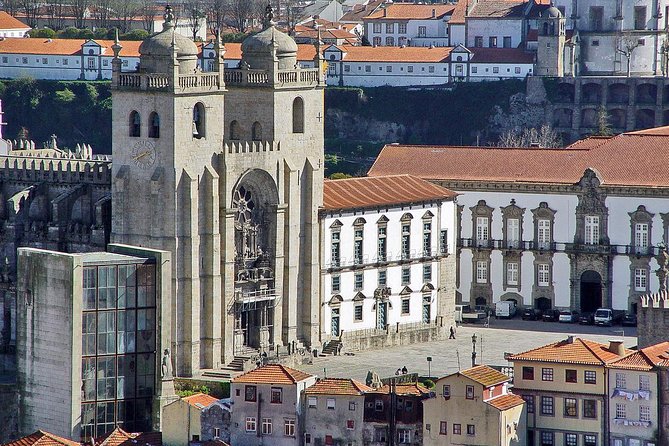 Porto Private Tour from Lisbon - Key Points