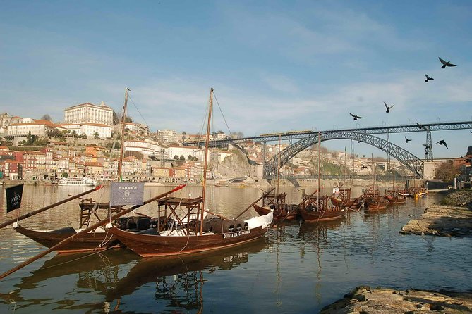 Porto Private Tour from Lisbon - Exploring Torre dos Clerigos and the Livraria Lello