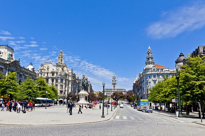 Porto Private Tour: Highlights & Hidden Gems with a Local - Discover Porto’s Markets and Architectural Treasures