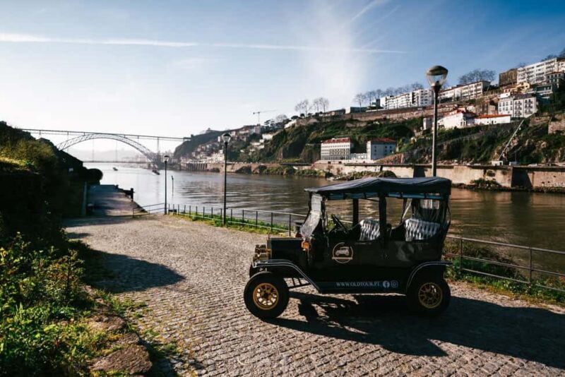 Porto: Private Tour of the Historic City in a Ford T Car - Timing, Pacing, and Tour Customization