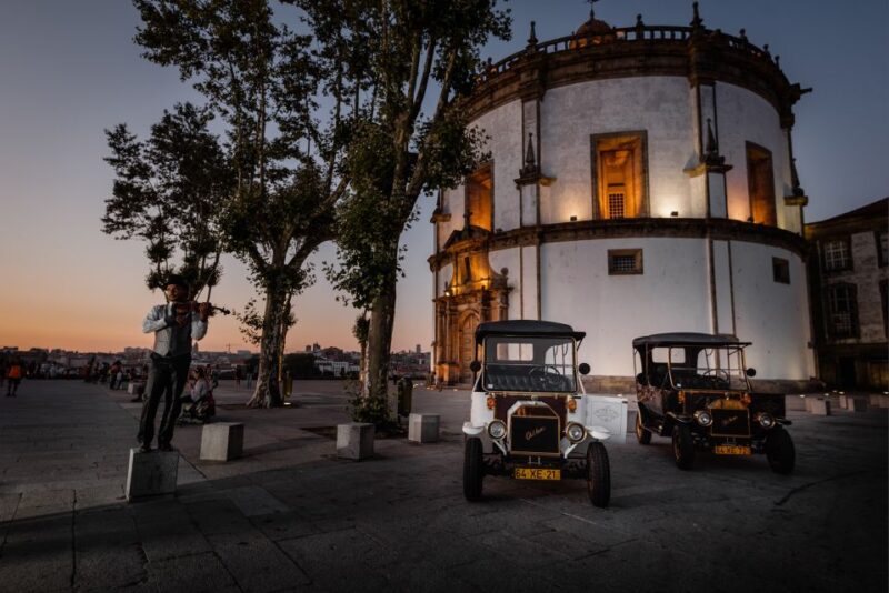 Porto: Private Tour to the Historic Center in a Classic Car - Exploring Porto’s Beaches and Foz do Douro