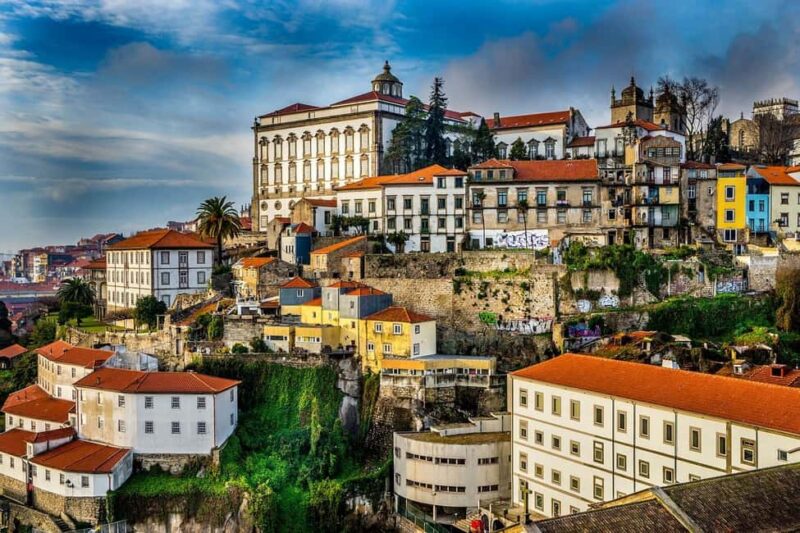 Porto Private Walking tour - Logistics and Group Size