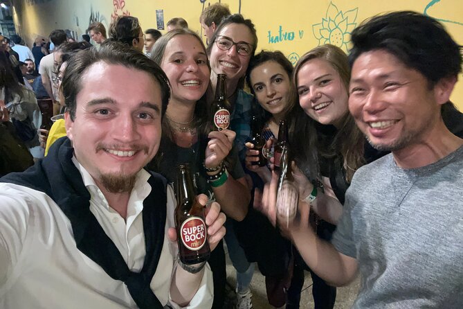 Porto Pubcrawl: 5h,7 Drinks,4 bars &Skip the line Club Entry - The Pacing and Crowd Levels