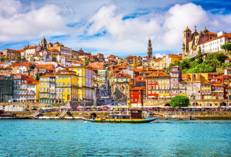 Porto Ribeira and highlights Private Walking Tour - Explore Portos Oldest Neighborhood with a Private Guide