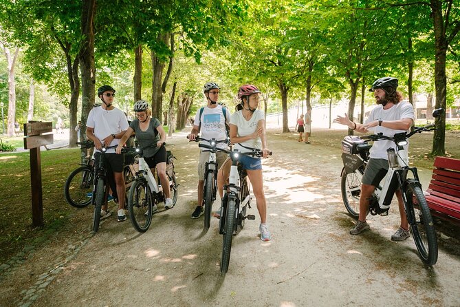 Porto Riverbank E-Bike Tour - Atlantic Coast, Gardens - Romantic Gardens at Jardim do Passeio Alegre