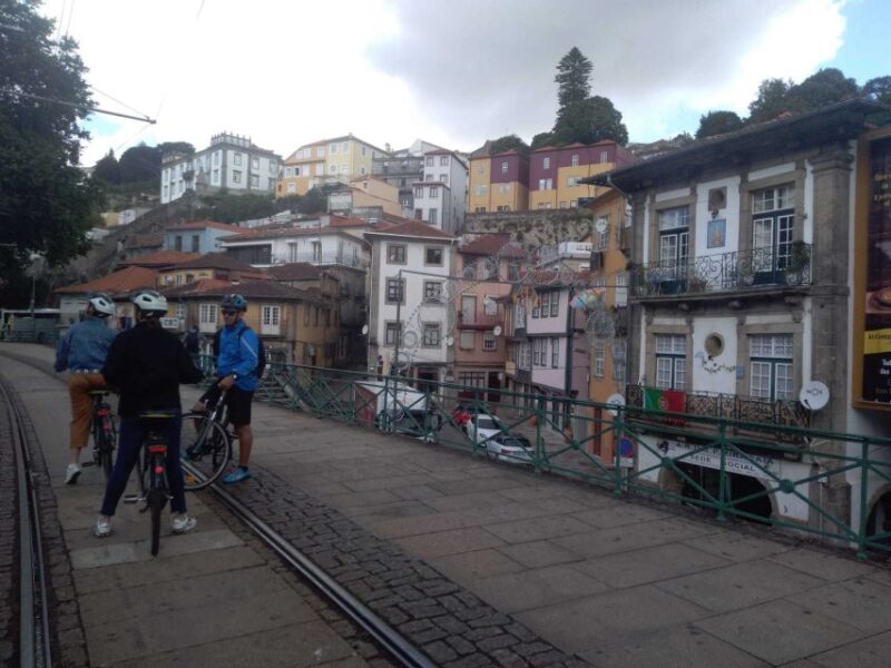 Porto: Riverside Panoramic E-Bike Tour - Crossing the Arrábida Bridge