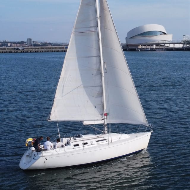 Porto: Sail the Douro River Private 3-Hour Cruise - Key Points