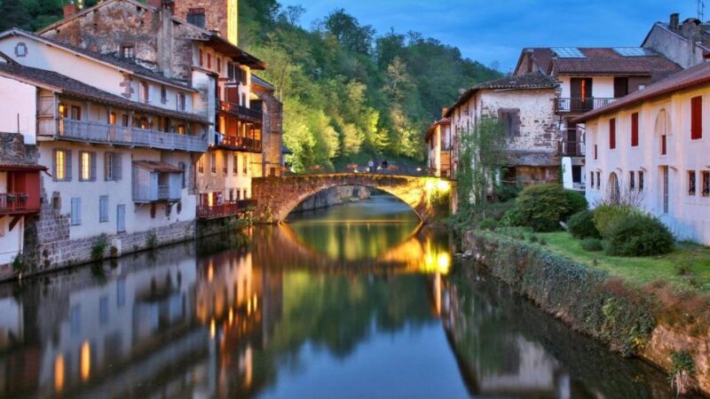 Porto: Santiago de Compostela & Viana do Castelo Tour - Exploring Viana do Castelo’s Historic Center