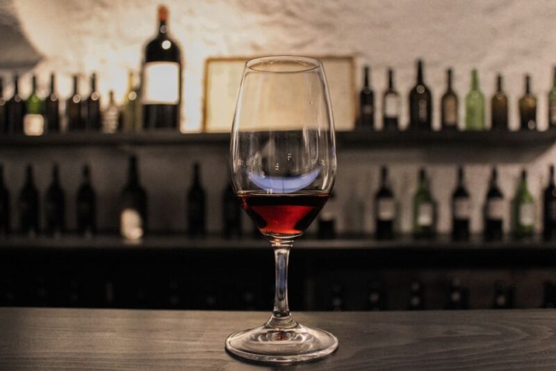 Porto: secrets of Vila Nova de Gaia, a self-guided city game - Discovering Porto’s Main Attractions with Cryptic Clues