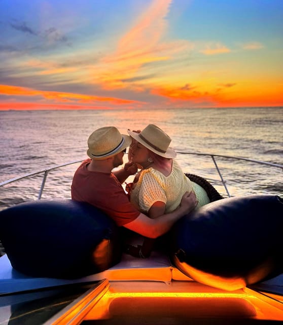 Porto SHARED Boat: Bridges, River Mouth & SUNSET w/ DRINKS - The Experience with Opo Boat Tours