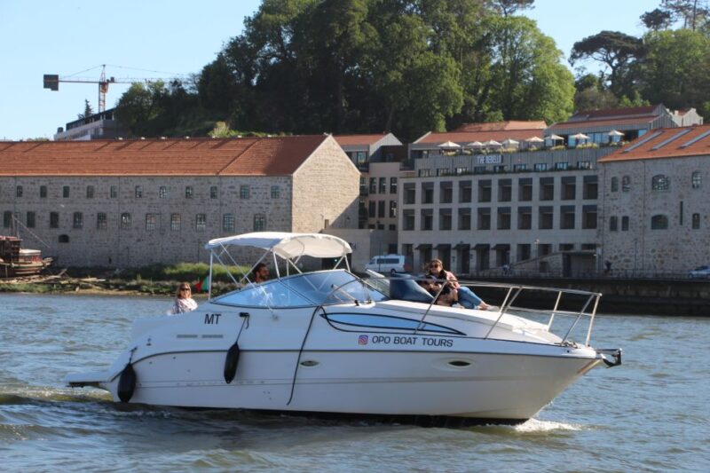 Porto SHARED Boat: Bridges, River Mouth & SUNSET w/ DRINKS - Frequently Asked Questions
