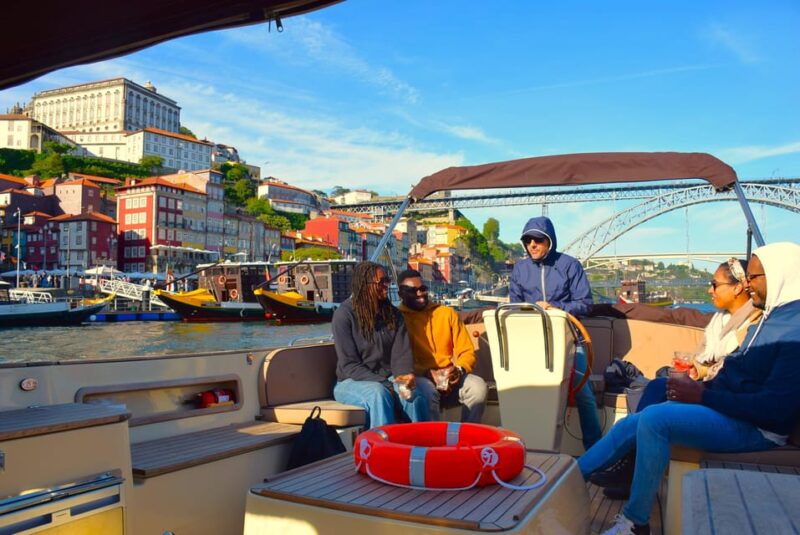 Porto: Six Bridges Douro River Cruise with Drinks - The Sunset Option and Timing Flexibility