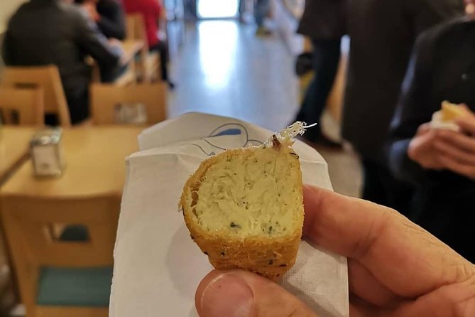 Porto Small-Group Local Food, Wine, and Sweets Tasting Tour - An Intimate Food Experience in Porto for Food Lovers