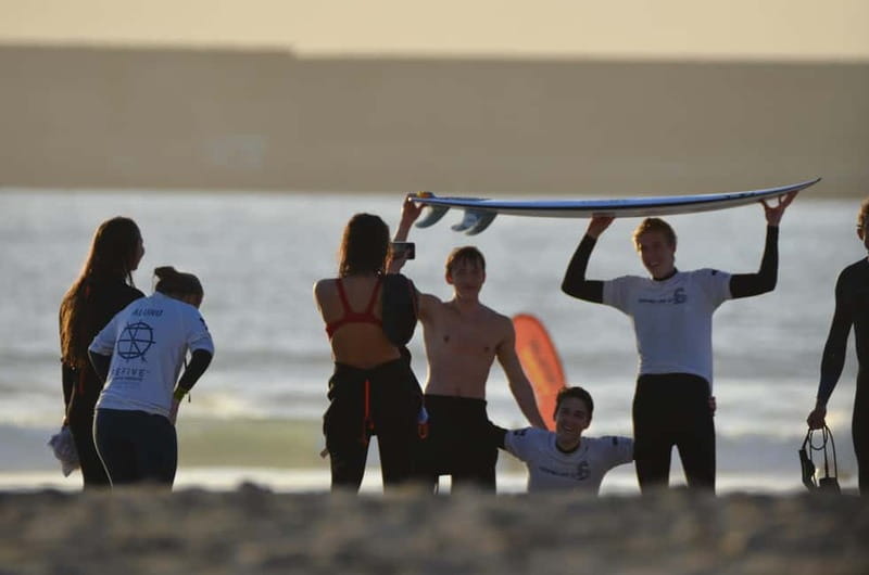Porto: Surf Lesson with the First Surf School in Porto! - Key Points