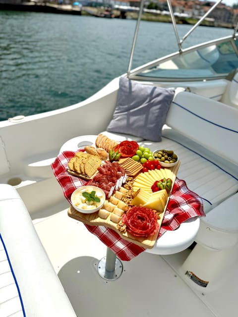 Porto TASTING Boat Tour: Bridges, River Mouth, Wine & Food - Exclusive Porto Tonic Cocktail and Onboard Refreshments