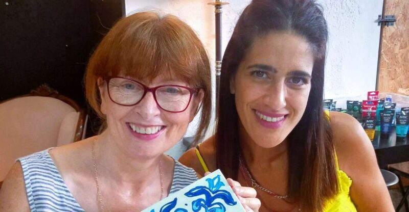 Porto: Tile Painting and Cocktails in Downtown Porto - Customer Satisfaction and High Ratings