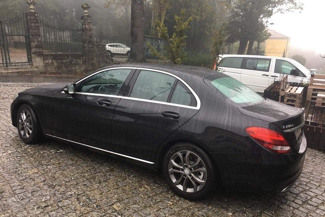 Porto to Douro Valley with Stops up to 4 Cities - Exploring Amarante: Picturesque Streets and Local Pastries