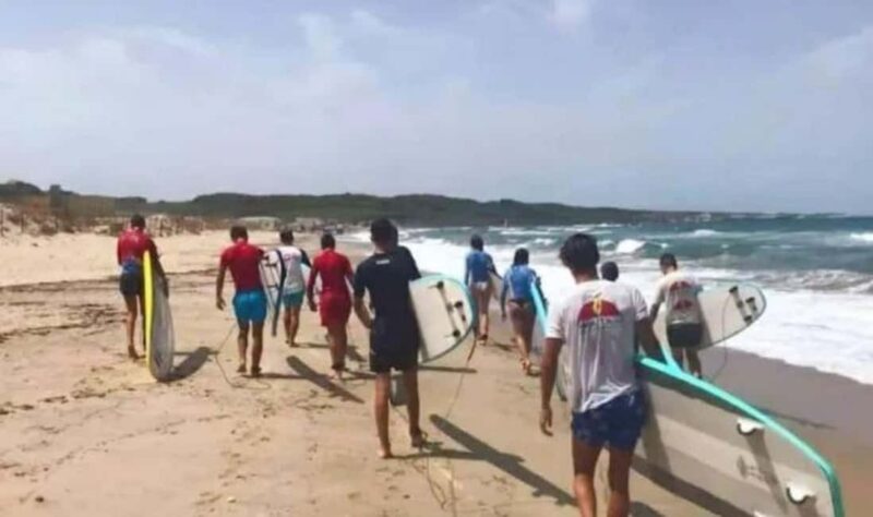 Porto Torres: Beginner Surfing Course in Platamona - The Perfect Setting: Platamona Beach in Porto Torres