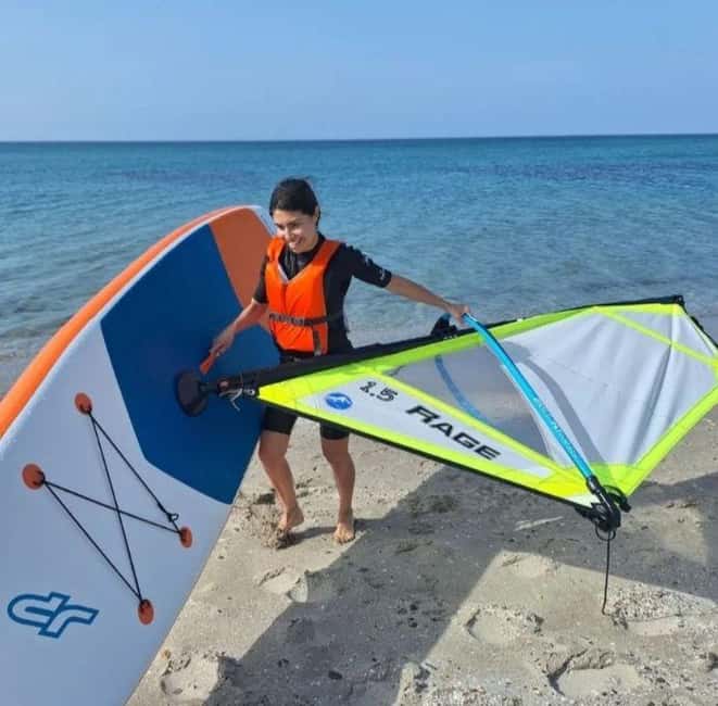 Porto Torres: Beginner Windsurfing Course in Platamona - Porto Torres: Beginner Windsurfing Course in Platamona