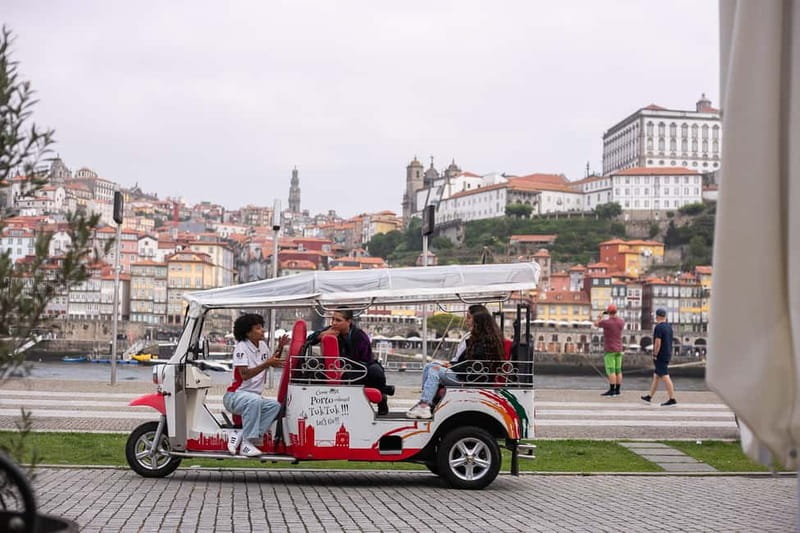 Porto Tour: One tour, a thousand stories by tuk tuk - 3 hours - Navigating Porto in a Compact Electric Tuk Tuk
