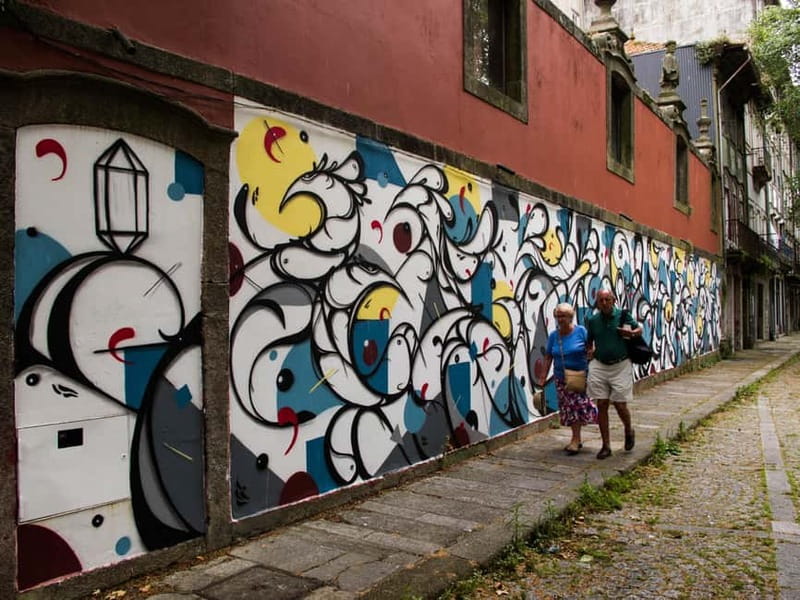Porto Tour: Street Art & Architecture Experience 3h - Key Points