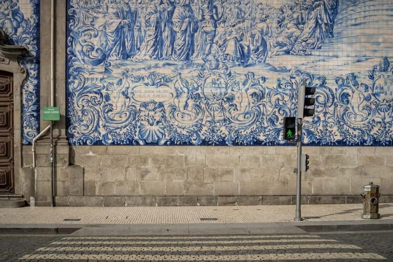 Porto Tour: Street Art & Architecture Experience 3h - Discovering Porto’s Urban Legends and Cultural Stories