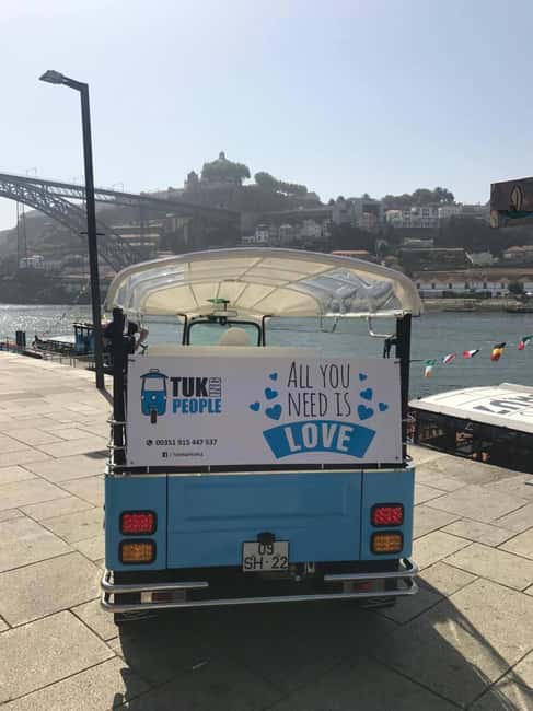 Porto: Tuk Tuk Tour with Olive Oil Tasting - Practical Details and Accessibility