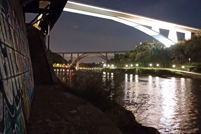 Porto, unveiling the city | walking tour | city gems - Discovering Love Stories at Antiga Cadeia da Relacao