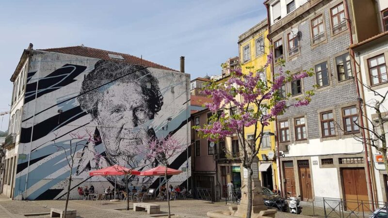 Porto Urban Stories Street Art, Contemporary Architecture, and a Drink - Key Points