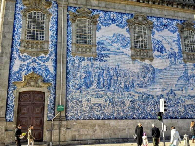 Porto: Walking tour of Porto + Douro River Cruise (Tour only option) - Logistics: Meeting Point and Guide