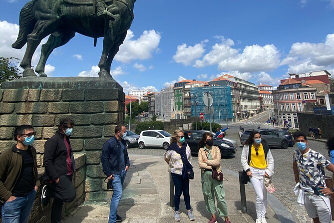 Porto Walking Tour with picnic - Clérigos Tower, Porto Cathedral, and Iconic Landmarks