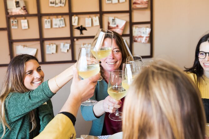 Porto Wine & Dine: Port Wine Cave Food Tour with Eating Europe - Exploring Rua Cândido dos Reis and Bacalhau