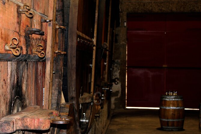 Porto Wine Tasting with GUIDED TOUR - The Fun and Interactive Nature of the Tour