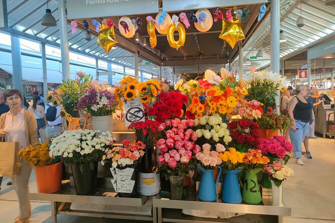 Porto with a Local Private City Tour and Lunch - Visiting Porto’s Historic Landmarks