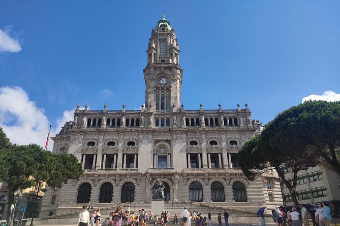 Porto with a Local Private City Tour and Lunch - Knowledgeable Guide and Personal Attention