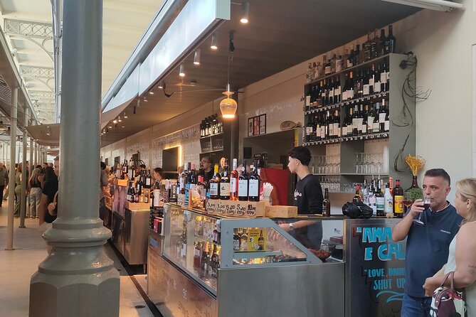 Porto with a Local Private City Tour and Lunch - Weather Considerations and Cancellation Policy