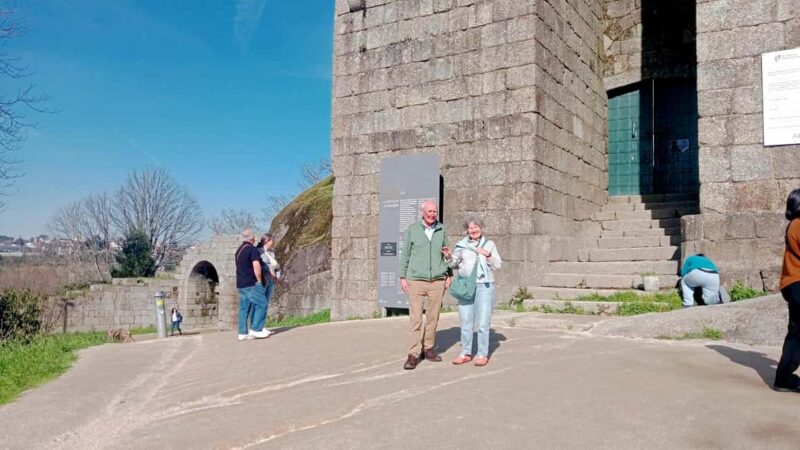 Porto:Braga & Guimarães Small-Group Full Day Tour with lunch - Comfortable Return Transport and Small Group Atmosphere
