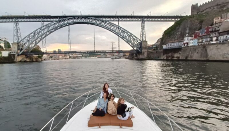 Porto:Douro River 6 Bridges tour amazing yatch, Port wine - Practical Information: What to Bring and What Not to Bring