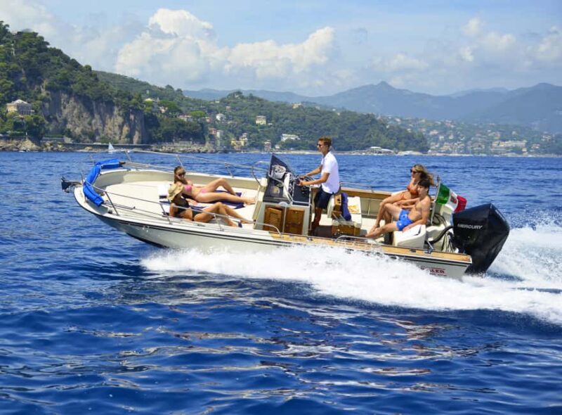 Portofino Riviera and Cinque Terre Private Boat Tour - Dining and Refreshments on the Water