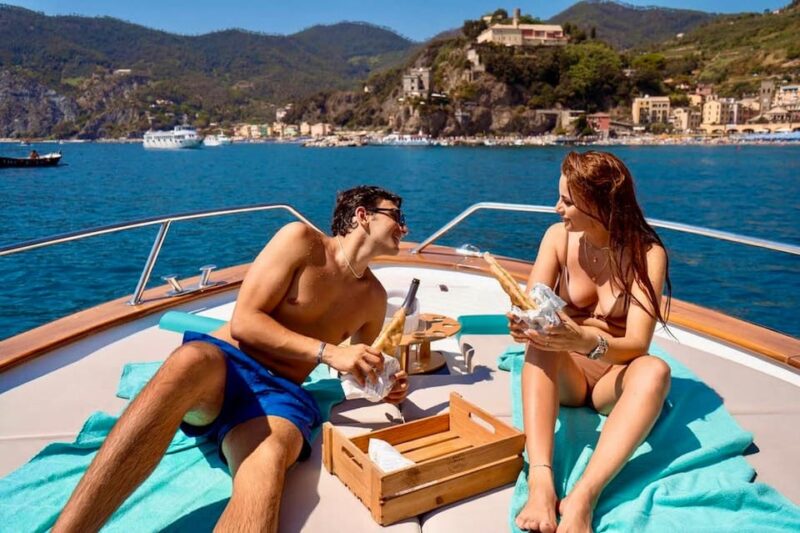 Portofino: Small-Group Boat Tour to San Fruttuoso & Camogli - Key Points