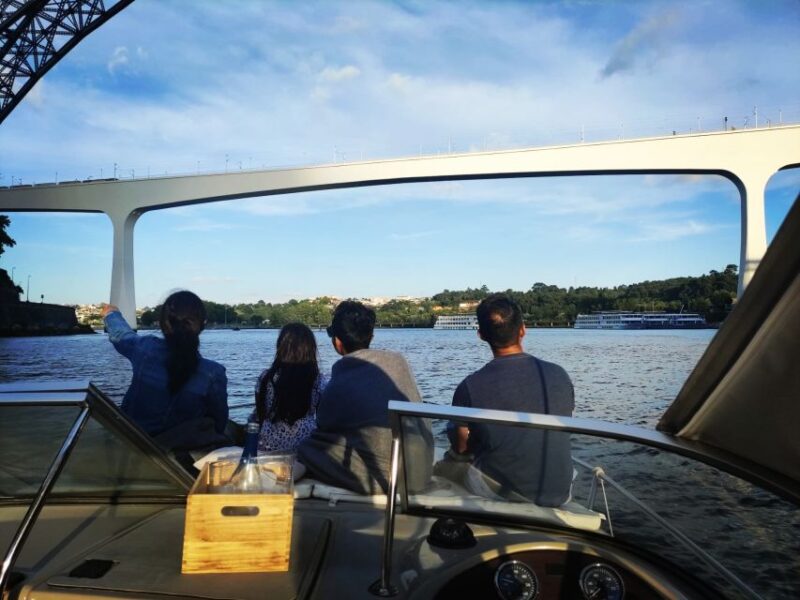 Porto:Private Boat Tour 6 Bridges 1h30 group price up to 6px - Pricing, Cancellation Policy, and Booking Flexibility