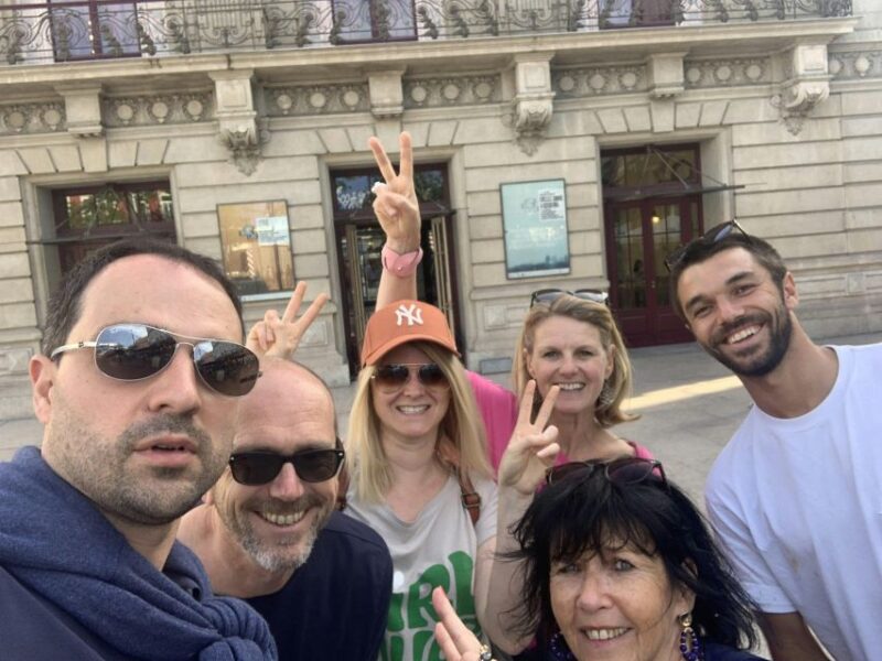 Portos Old Town: Amazing Secrets and Fresh Scoops - Learn About Porto’s Resilience as “Invicta”