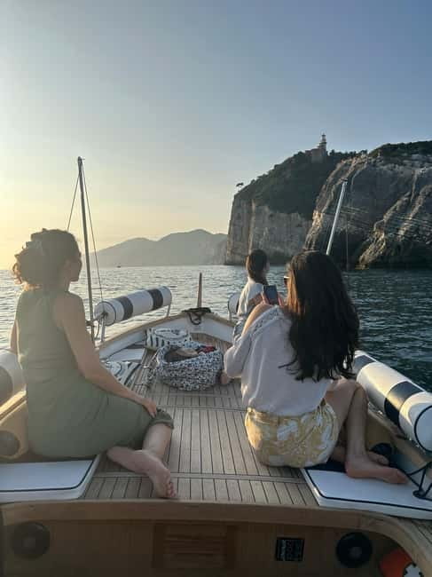 Portovenere: a boat tour to discover its islands - Tino Island: Lighthouse and the Legend of San Venerio
